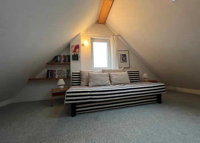 Viermaster Semesterbostad *